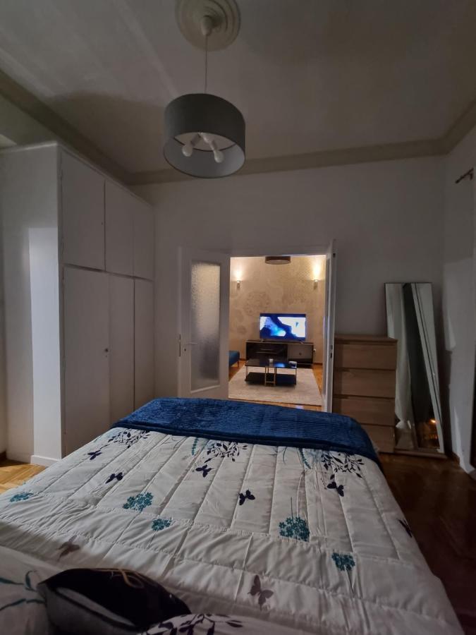 Arman Group Arya Apartamento Atenas Exterior foto